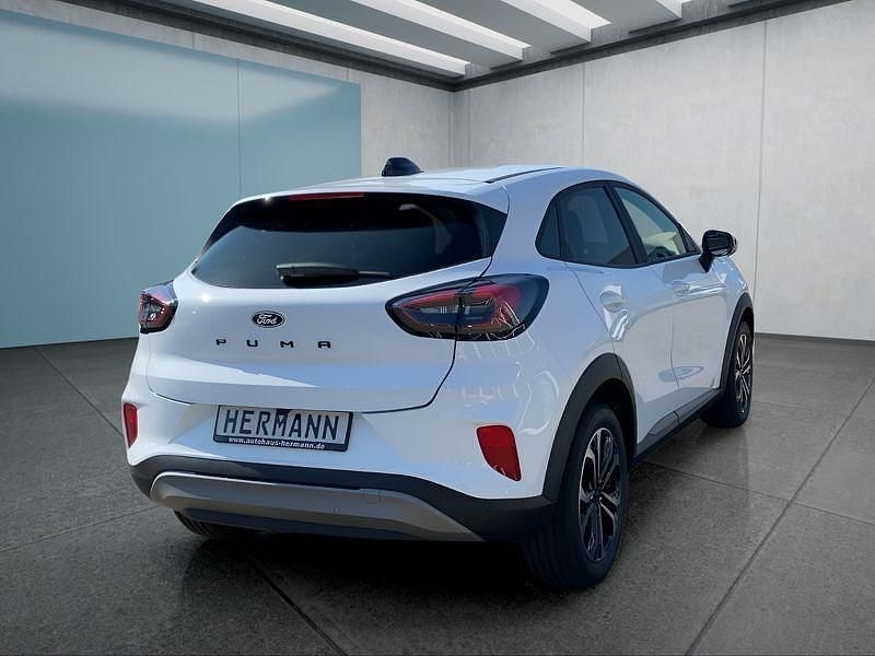 Weiß Neu 2025 Ford Puma Titanium SUV | 25.749 € (Fairer Preis) - Bild 1/2