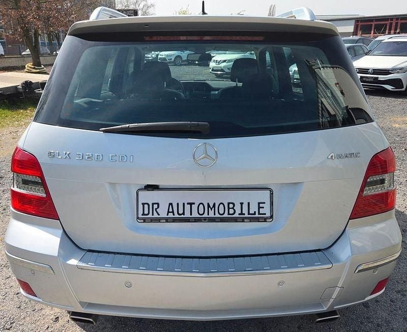 Gebraucht Mercedes GLK320 224 PS (164 kW) 2009 Silber SUV