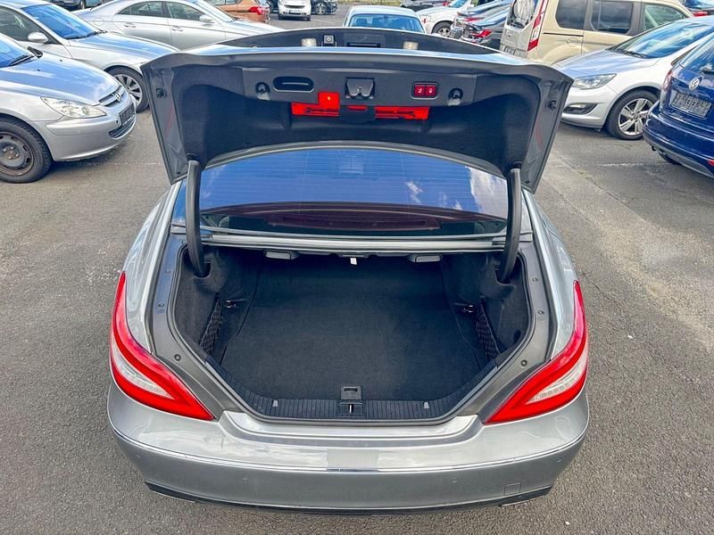 Gebraucht Mercedes CLS350 265 PS (194 kW) 2011 Silber Limousine