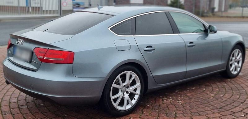 Gebraucht Audi A5 Sportback 170 PS (125 kW) 2011 Grau Kleinwagen