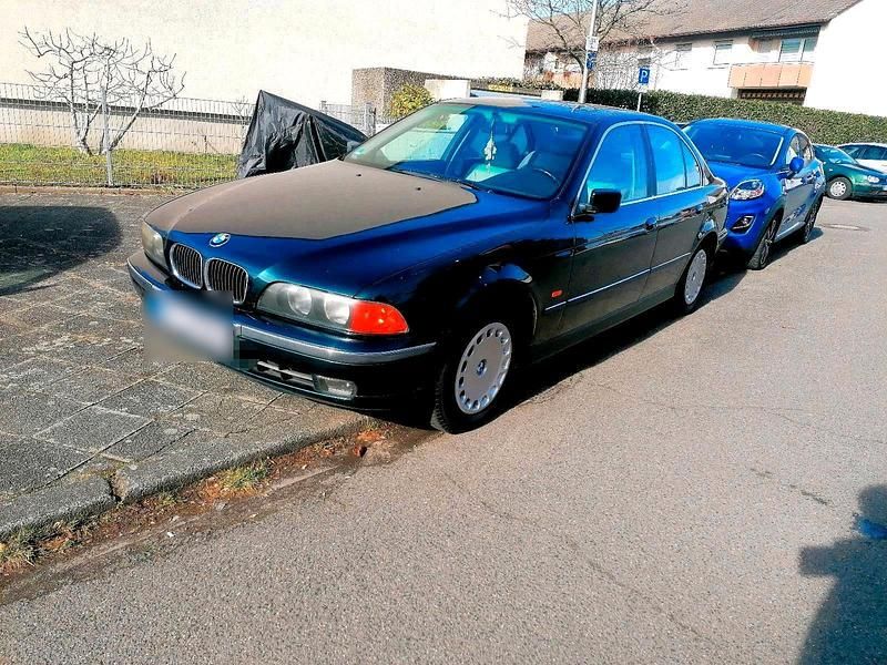 Gebraucht BMW 528 193 PS (141 kW) 1996 Grün Limousine