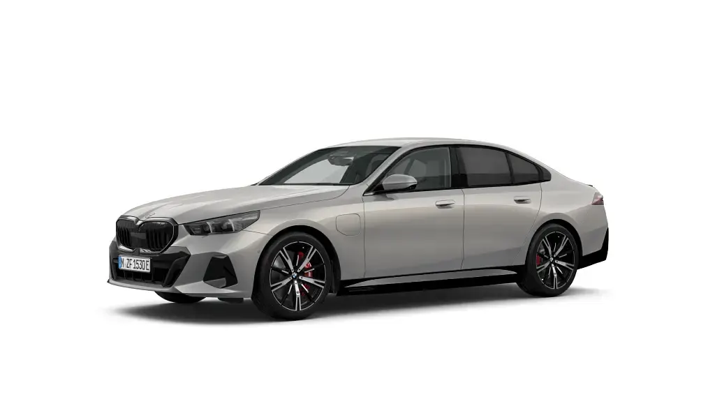 Neu BMW 550e Comfort Edition 313 PS (230 kW) 2026 Limousine