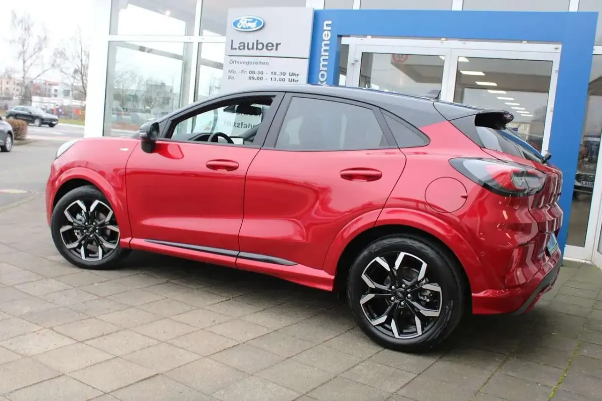 Gebraucht Ford Puma ST-Line X 155 PS (114 kW) 2024 Rot SUV