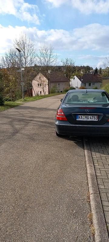 Gebraucht Mercedes E280 177 PS (130 kW) 2004 Schwarz Limousine