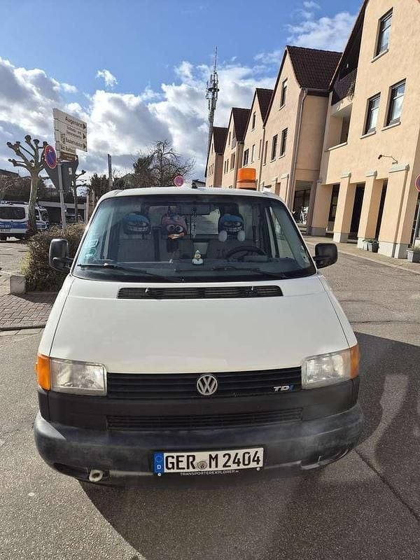 Gebraucht VW T4 88 PS (64 kW) 2002 Weiß Van