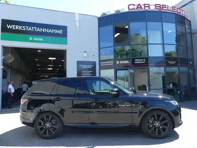 Gebraucht Land Rover Range Rover Sport Dynamic 301 PS (221 kW) 2022 Santorini black (metallic) SUV