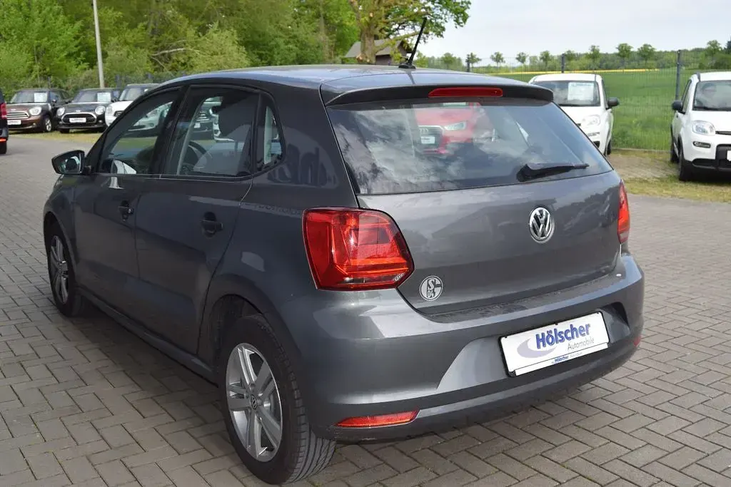 Gebraucht VW Polo Comfortline 60 PS (44 kW) 2015 Grau Limousine