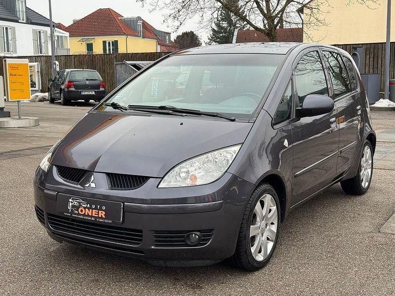 Schwarz Gebraucht 2005 Mitsubishi Colt Instyle Van / Kleinbus | 3.750 € (Fairer Preis) - Bild 1/4