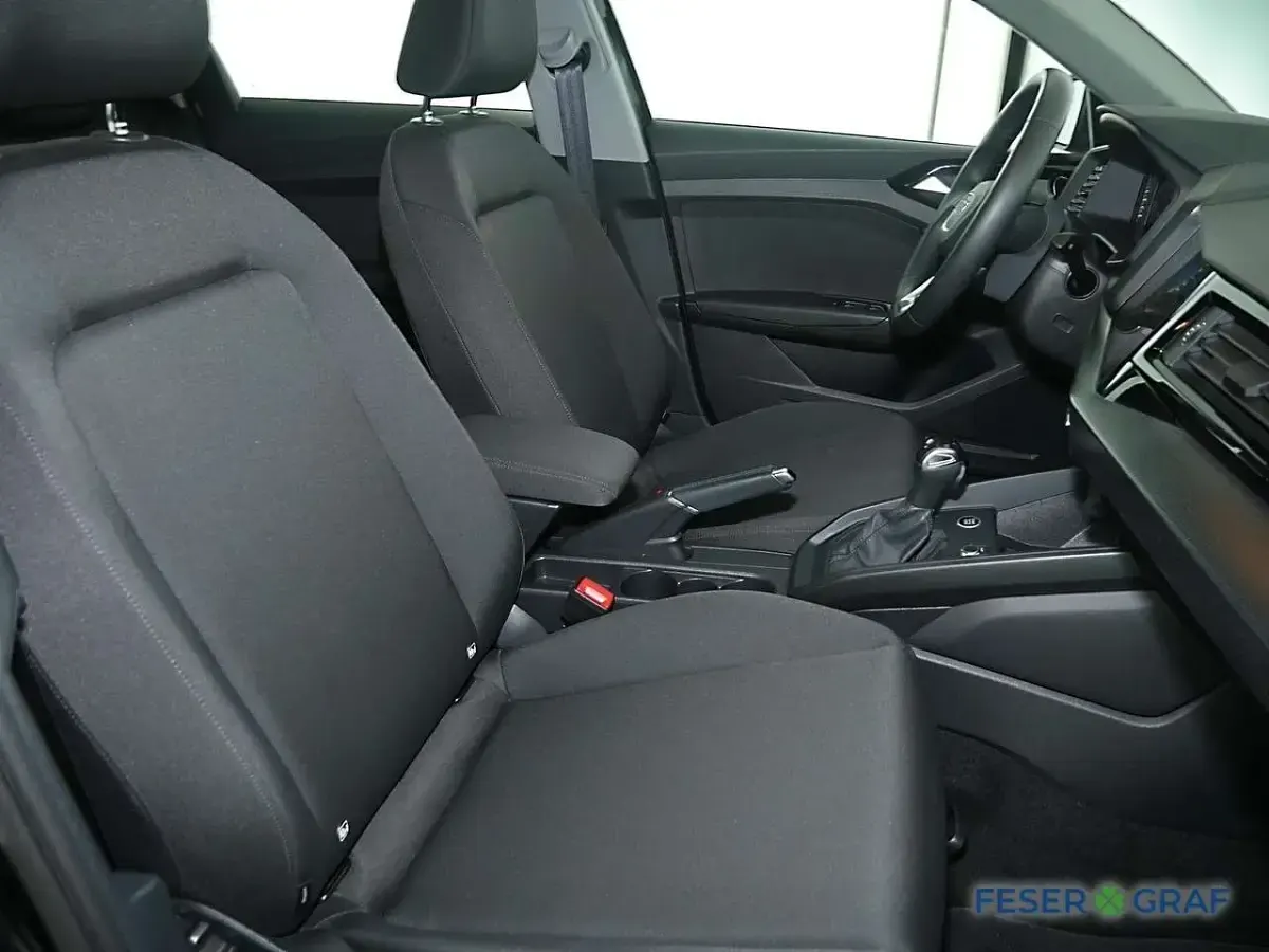 Gebraucht Audi A1 Sportback S-Line 150 PS (110 kW) 2023 Mythosschwarz metallic Kleinwagen