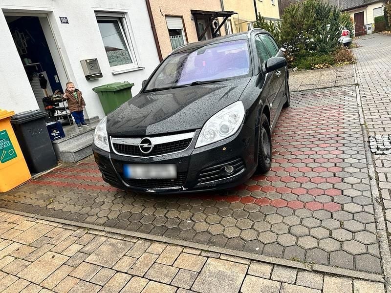 Gebraucht Opel Vectra 150 PS (110 kW) 2009 Schwarz Kombi