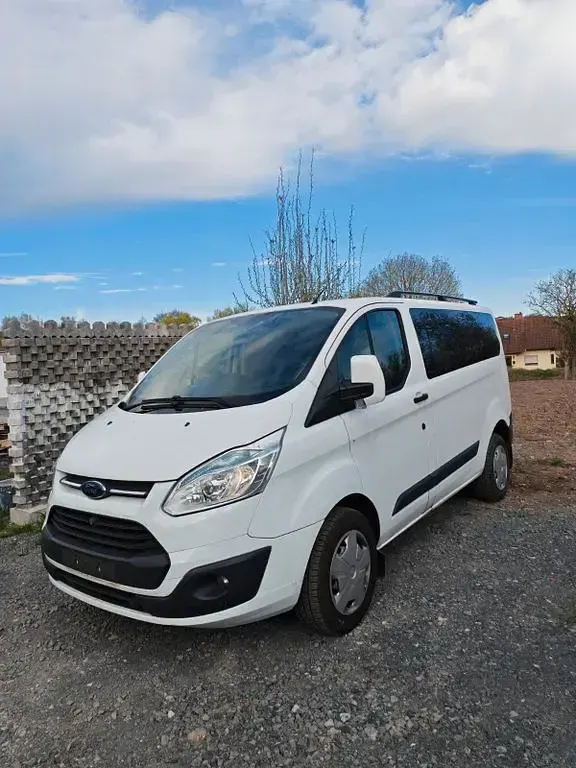 Gebraucht Ford Transit Custom 101 PS (74 kW) 2014 Weiß Van / Kleinbus