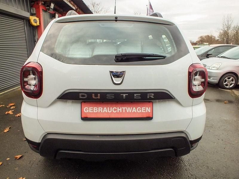 Gebraucht Dacia Duster 101 PS (74 kW) 2020 Weiß SUV