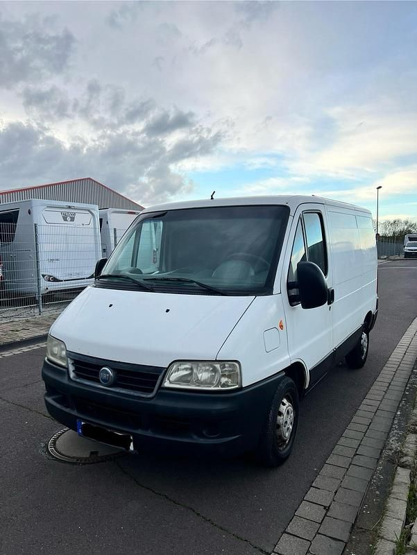 Gebraucht Fiat Ducato 84 PS (61 kW) 2002 Weiß Van
