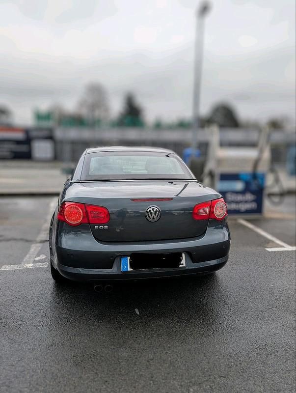 Gebraucht VW Eos 200 PS (147 kW) 2006 Grau Cabrio
