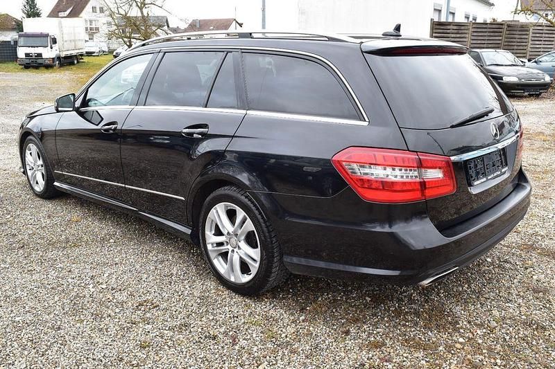 Second-hand Mercedes E350 265 CP (194 kW) 2012 Negru Break