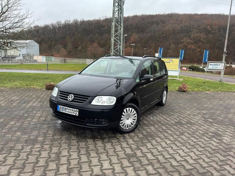Schwarz Gebraucht 2006 VW Touran Comfortline Van / Kleinbus | 2.499 € (Fairer Preis) - Bild 1/4