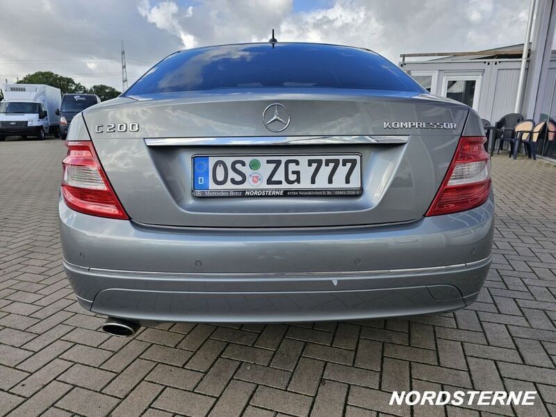 Gebraucht Mercedes C200 Elegance 184 PS (135 kW) 2007 Silber Limousine