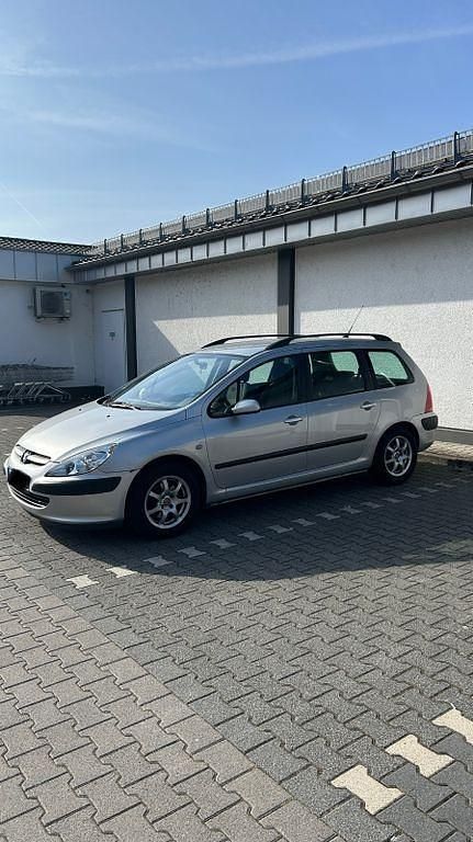 Gebraucht Peugeot 307 109 PS (80 kW) 2003 Silber Kombi