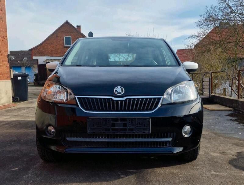 Schwarz Gebraucht 2015 Skoda Citigo Kleinwagen | 3.950 € (Guter Preis) - Bild 1/4