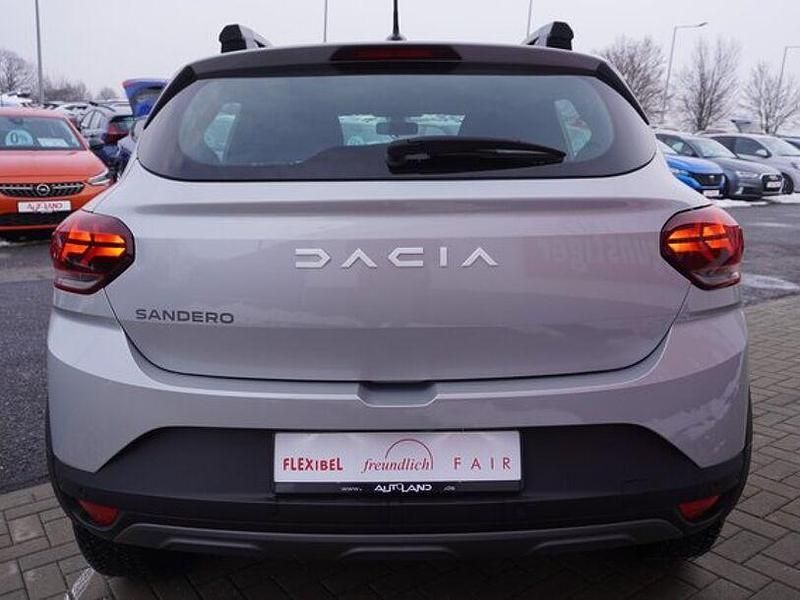 Gebraucht Dacia Sandero Stepway 91 PS (66 kW) 2023 Grau SUV