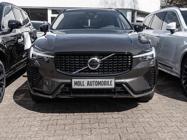 Gebraucht Volvo XC60 Plus 197 PS (144 kW) 2024 Grau SUV