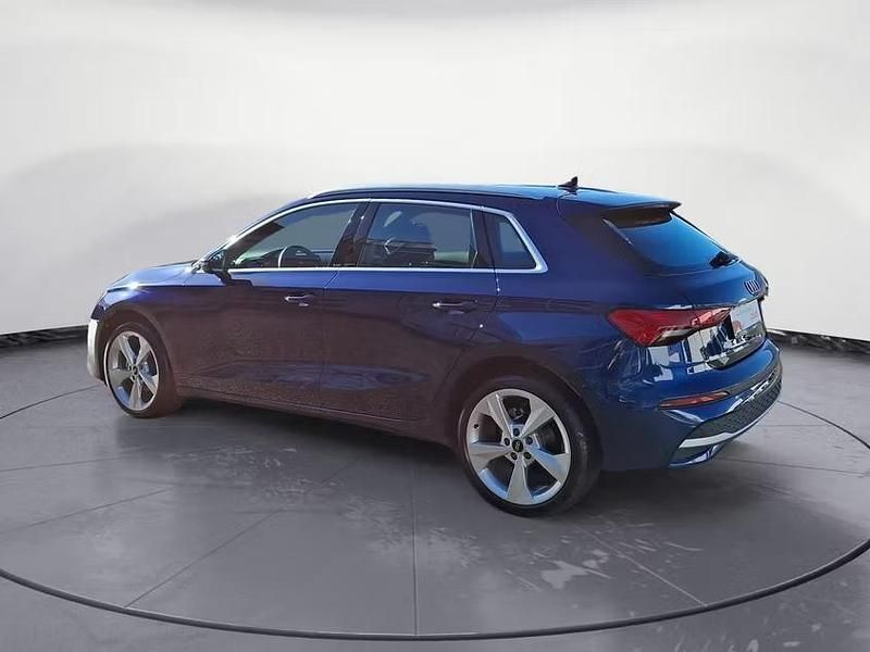 Gebraucht Audi A3 Advanced 116 PS (85 kW) 2025 Navarrablau metallic Kombi