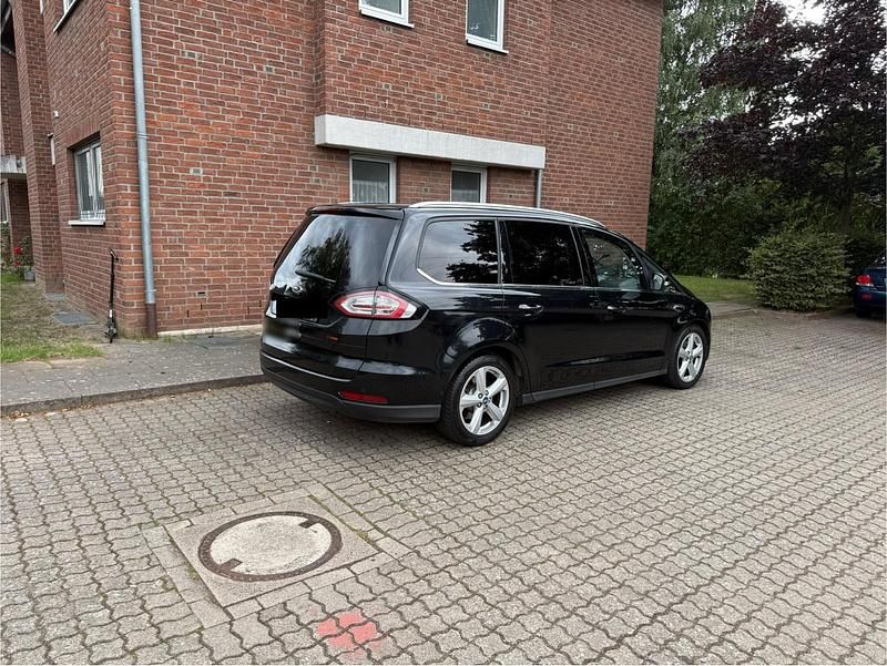 Gebraucht Ford Galaxy 179 PS (131 kW) 2016 Schwarz Van / Kleinbus
