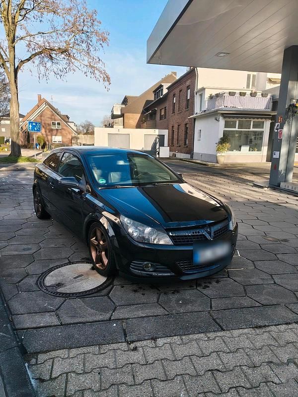 Gebraucht Opel Astra GTC 140 PS (102 kW) 2007 Schwarz Coupé