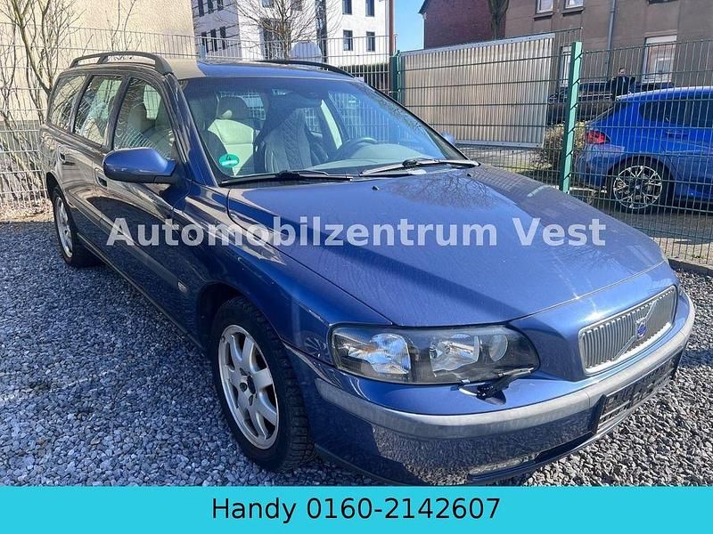 Gebraucht Volvo V70 170 PS (125 kW) 2002 Blau Kombi