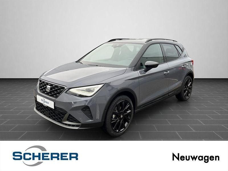 Grau Neu 2025 Seat Arona FR SUV | 35.520 € - Bild 1/4