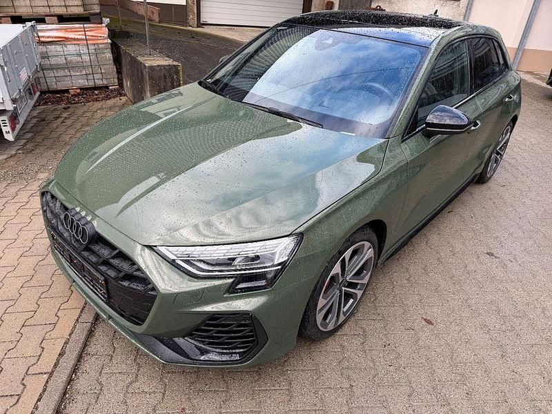 Gebraucht Audi S3 Sport 333 PS (244 kW) 2025 Grün Limousine