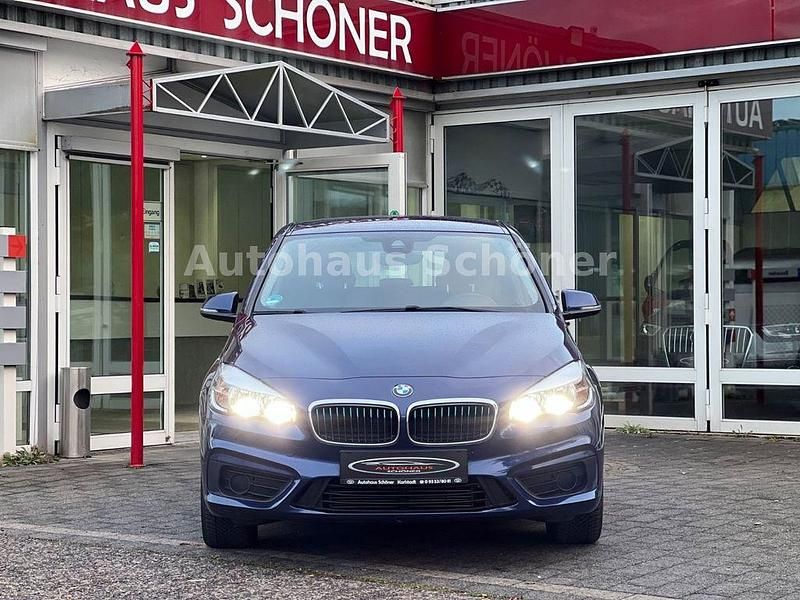 Gebraucht BMW 225 Active Tourer 224 PS (164 kW) 2018 Blau Van / Kleinbus
