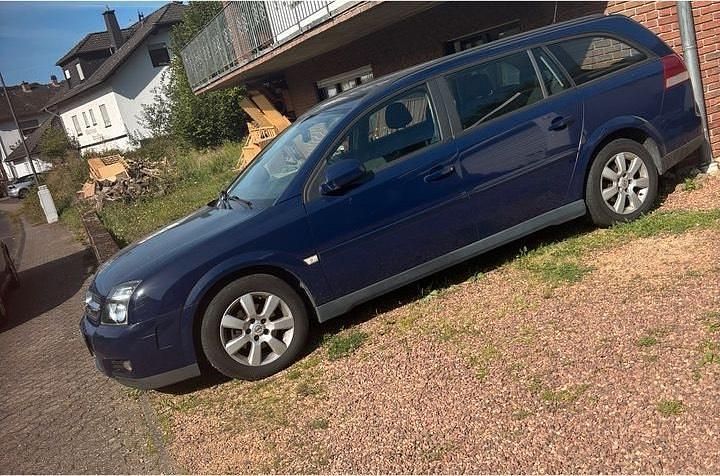 Blau Gebraucht 2005 Opel Vectra Kombi | 1.950 € (Fairer Preis) - Bild 1/4