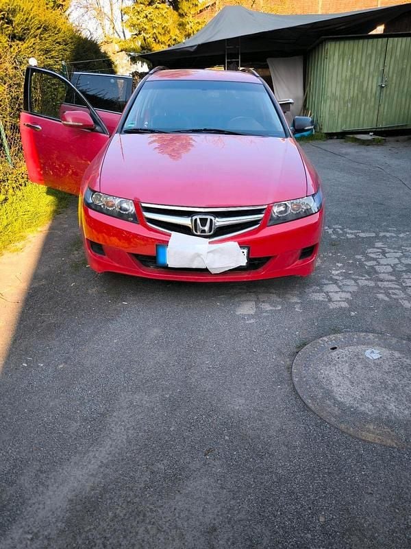Gebraucht Honda Accord 140 PS (102 kW) 2007 Rot Kombi
