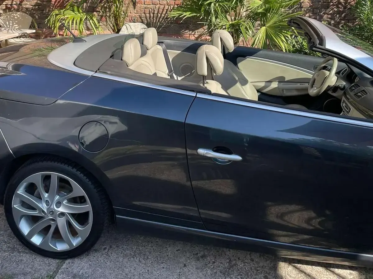 Brugt Renault Mégane Cabriolet 131 HK (96 kW) 2012 Sølv Cabriolet