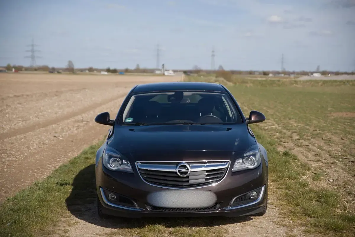 Gebraucht Opel Insignia Innovation 170 PS (125 kW) 2016 Braun Limousine