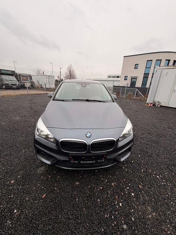 Gebraucht BMW 218 Active Tourer Performance 136 PS (100 kW) 2016 Grau Van / Kleinbus