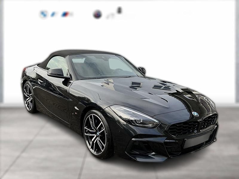 Gebraucht BMW Z4 Efficient Dynamics 340 PS (250 kW) 2025 Schwarz metallic Cabrio