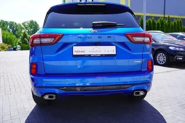 Neu Ford Kuga ST-Line 190 PS (139 kW) 2026 Blau SUV