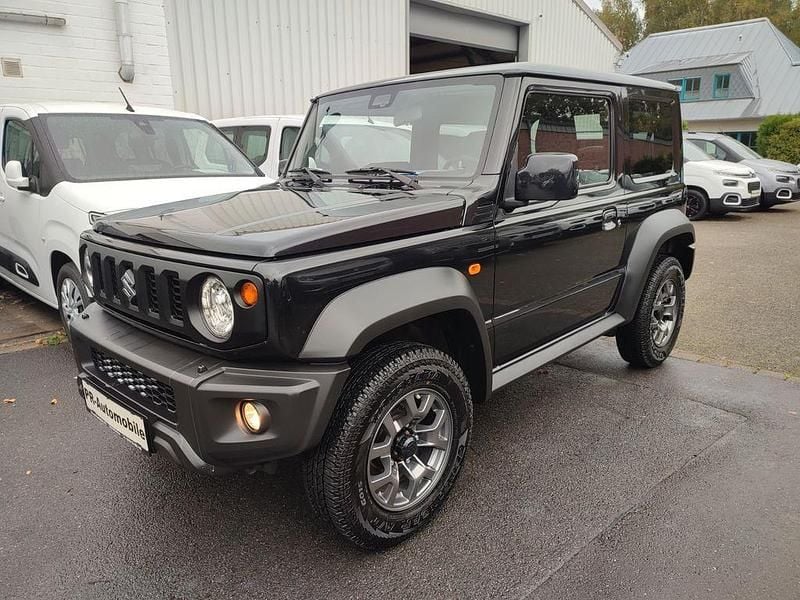 Schwarz Gebraucht 2020 Suzuki Jimny Comfort+ SUV | 29.999 € (Fairer Preis) - Bild 1/4