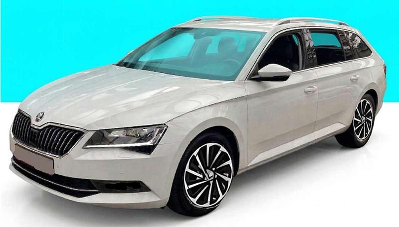 Gebraucht Skoda Superb Style 150 PS (110 kW) 2023 Weiß Kombi