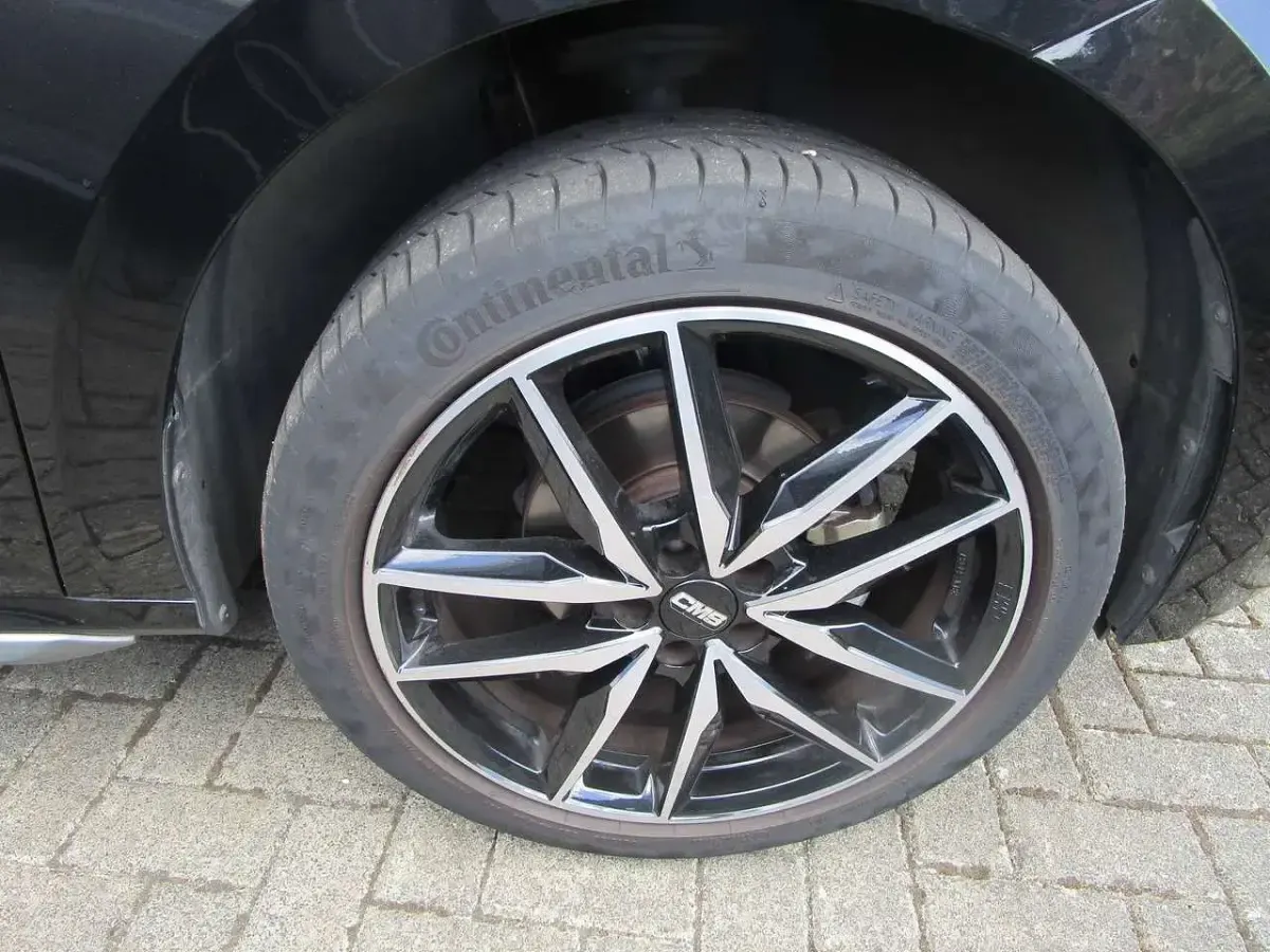 Gebraucht Skoda Kamiq Style 150 PS (110 kW) 2022 Schwarzmagic perleffekt SUV