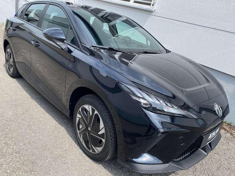 Schwarz Gebraucht 2023 MG MG4 EV Kleinwagen | 19.250 € (Fairer Preis) - Bild 1/4