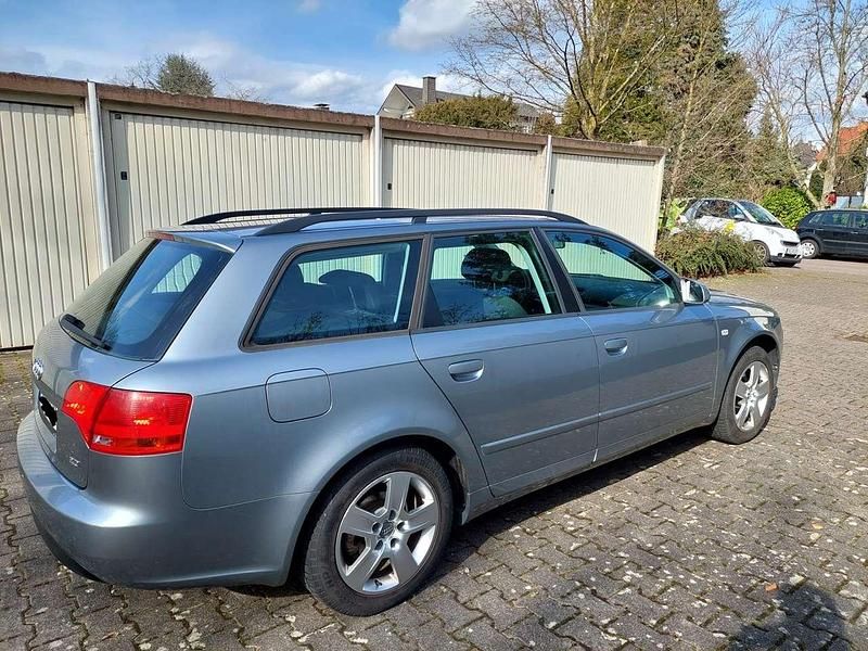 Gebraucht Audi A4 131 PS (96 kW) 2005 Grau Kombi