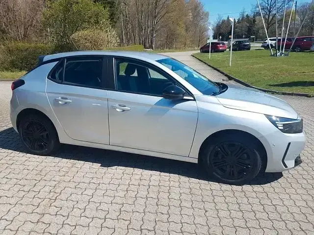Gebraucht Opel Corsa Elegance 101 PS (74 kW) 2023 Silber Kleinwagen
