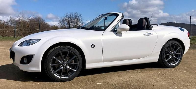 Gebraucht Mazda MX5 126 PS (92 kW) 2012 Weiß Cabrio