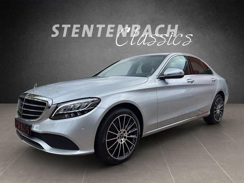 Silber Gebraucht 2019 Mercedes C200 Avantgarde Limousine | 22.990 € (Fairer Preis) - Bild 1/4