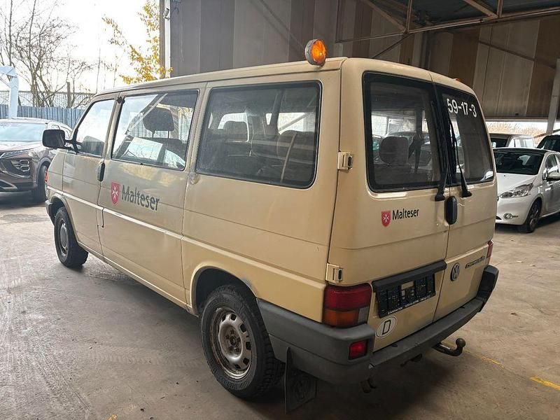 Gebraucht VW Caravelle 77 PS (56 kW) 1993 Beige Van / Kleinbus