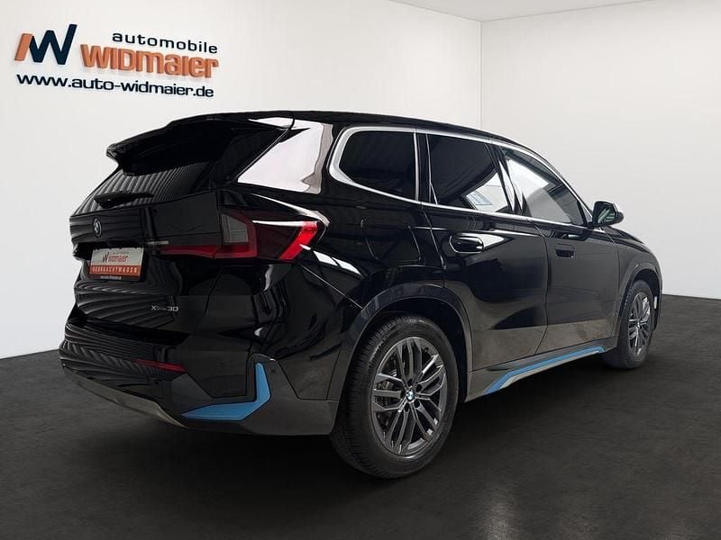 Gebraucht BMW iX1 xLine 230 kW (313 PS) 2024 Schwarz SUV