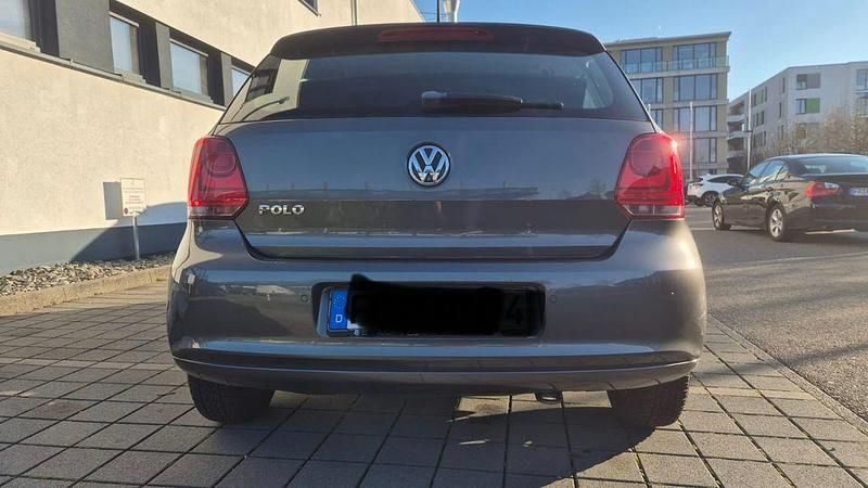 Gebraucht VW Polo Trendline 69 PS (50 kW) 2012 Grau Kleinwagen